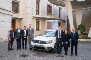 dacia-duster-for-pope-francis-1