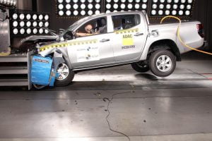 2019-mitsubishi-l200-latin-ncap-7