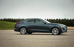 2020-Cadillac-CT4-PremiumLuxury-028