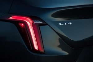 2020-Cadillac-CT4-PremiumLuxury-032