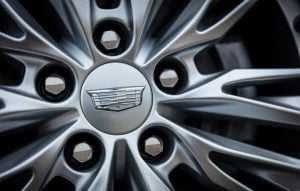 2020-Cadillac-CT4-PremiumLuxury-036