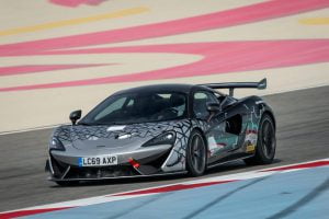 2020-McLaren-620R-10