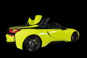 BMW-i8-Roadster-LimeLight-Edition-18