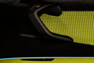 BMW-i8-Roadster-LimeLight-Edition-5