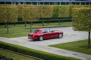Rolls-Royce-Bespoke-Red-Phantom-10