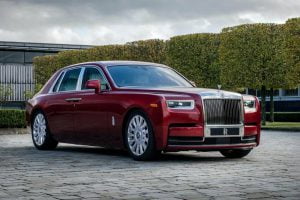 Rolls-Royce-Bespoke-Red-Phantom-19