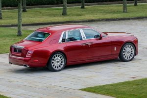 Rolls-Royce-Bespoke-Red-Phantom-21