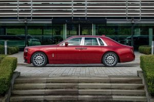 Rolls-Royce-Bespoke-Red-Phantom-8