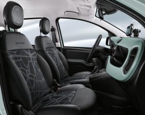 2020-Fiat-500-Panda-Hybrid-35