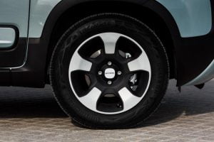 2020-Fiat-500-Panda-Hybrid-46