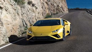 2020-Lamborghini-Huracan-EVO-RWD-2-CarScoops