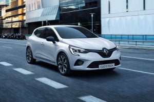 2020-Renault-Clio-E-Tech-hybrid-10