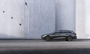 2020-Seat-Leon-Hatch-FR-Sport-Tourer-26