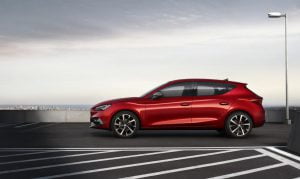 2020-Seat-Leon-Hatch-FR-Sport-Tourer-8-1