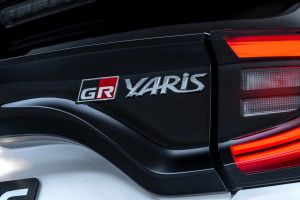 2020-toyota-gr-yaris-14