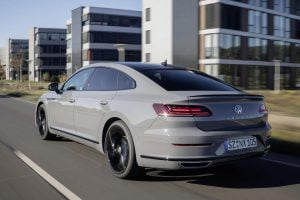 2020-vw-arteon-r-line-edition-11