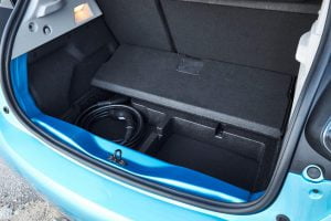 21231671_2019_-_New_Renault_ZOE_tests_drive_in_Sardinia