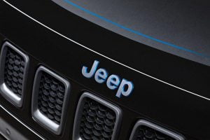 Jeep-Renegade-Compass-4XE-First-Edition-14