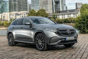 Mercedes-Benz-EQC-1-768x512