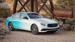 Mercedes-E-Class-34