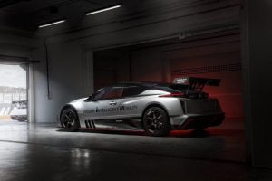Nissan_leaf_nismo_RC-03