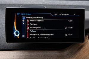 P90190790_highRes_bmw-i3-navigation-sy