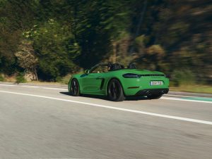 Porsche-718-GTS-40-5