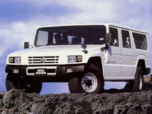 Toyota-Mega-Cruiser-01