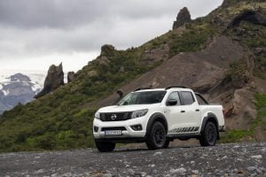 nissan-navara-at32-3