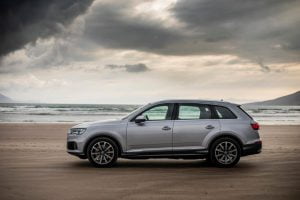 2020-Audi-Q7-14