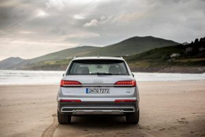 2020-Audi-Q7-15