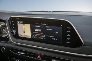 2020-Hyundai-Sonata-Hybrid-12