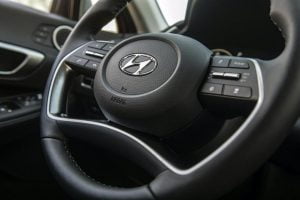 2020-Hyundai-Sonata-Hybrid-20