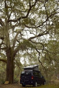 2020-Mercedes-Camper-Van-19