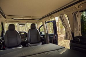 2020-Mercedes-Camper-Van-31