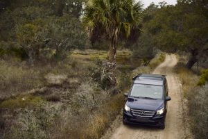 2020-Mercedes-Camper-Van-38