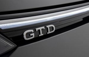 2020-VW-Golf-GTD-13