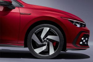 2020-VW-Golf-GTI-16