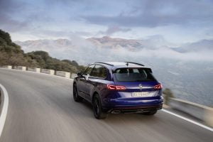 2020-vw-touareg-r-phev-13