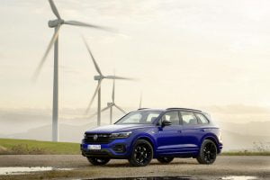 2020-vw-touareg-r-phev-16