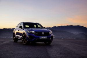 2020-vw-touareg-r-phev-28