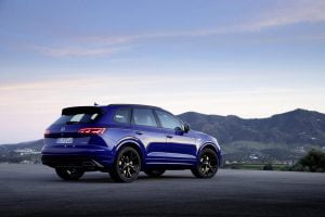 2020-vw-touareg-r-phev-31
