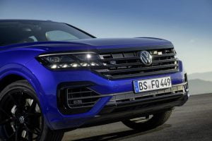 2020-vw-touareg-r-phev-32