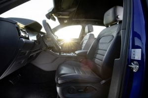 2020-vw-touareg-r-phev-48