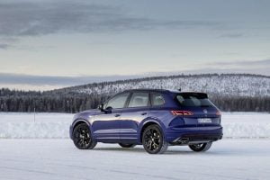2020-vw-touareg-r-phev-60