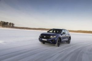 2020-vw-touareg-r-phev-68