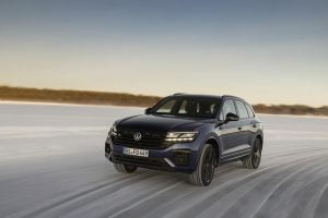 2020-vw-touareg-r-phev-69