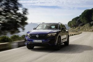 2020-vw-touareg-r-phev-8