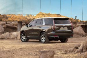 2021-Cadillac-Escalade-005_1