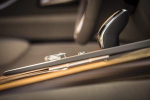 2021-Cadillac-Escalade-006